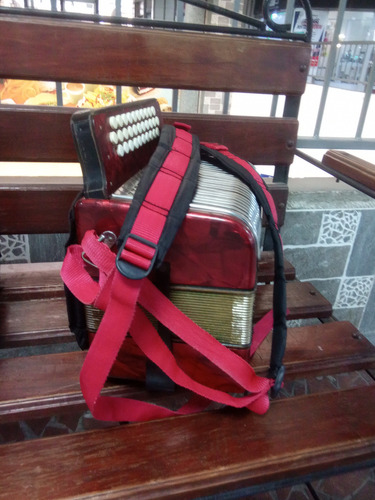 Acordeón Vallenato Hohner Corona Ll (Usado)