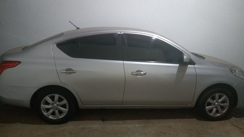 Nissan Versa 2013 1.6 16v Sl Flex 4p