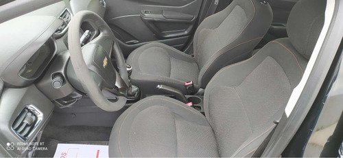 Imagem 9 de 9 de Chevrolet Onix 2015 1.0 Lt 5p