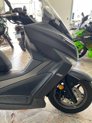 Kymco Xtown 250, 2023. Moto Usada Seleccionada. No Dtx 350