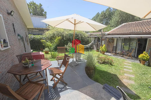 Casa En Alquiler De Temporada Con Piscina Climatizada Mansa