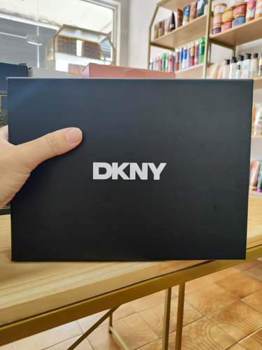 Bolsa De Ombro Dkny Preta Casual Preto