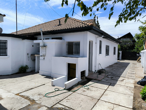 Confortable Casa 3d, 2b, 4 Est Excelente Ubicación