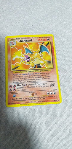 Carta De Pokemon Original De Charizard Del 2014