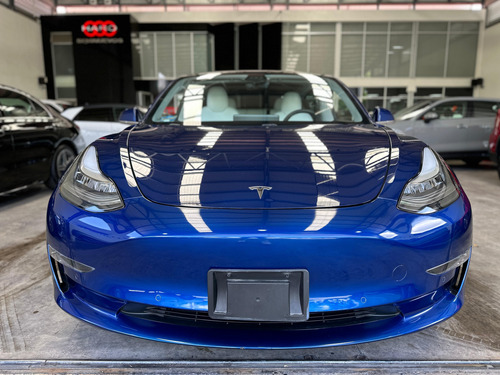 Tesla Model 3 2019 Dual Motor Long Range Impecable!!!