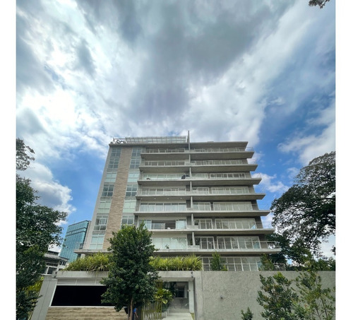 Se Vende Apto 175m2 3h+s/2,5b+s/2p Country Club