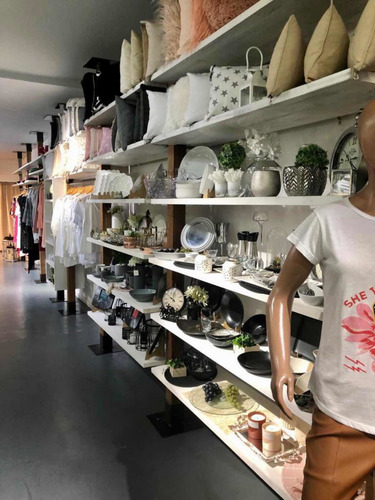 Venta De Fondo De Comercio Indumentaria Unisex Y Decoración
