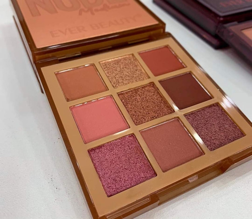 Paleta De Sombras Nude