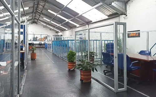 Bodega En Venta En Las Ferias. Cod V11040005