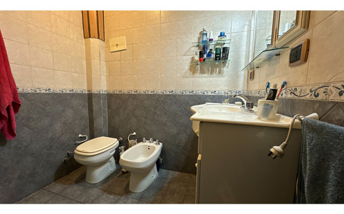 Vendo Casa Con Galpon Barrio Belgrano