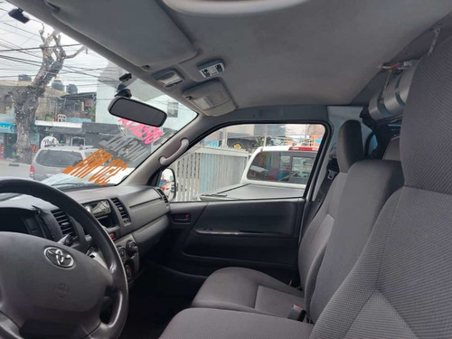 Imagen 13 de 15 de Toyota Hiace Americano