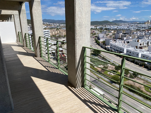 Nuevo Penthouse De Dos Niveles En Renta, Juriquilla, Qro. Am