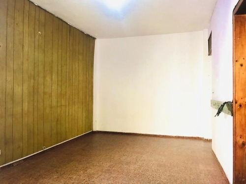 Imagen 3 de 9 de Casa Ph En Venta En Ituzaingo Norte