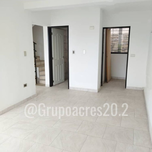 Imagen 6 de 13 de Grupo Acres 20.2 Vende Bello Town House A Estrenar Loma Magia Khx