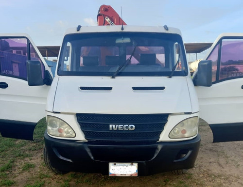 Camion Iveco 50-12 Daily Año 2013 Con Brazo Hidraulico