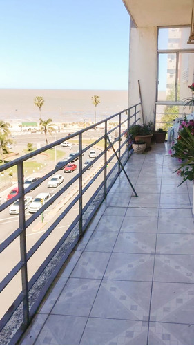 Hermoso Apartamento En Pocitos Con Vista Al Mar!