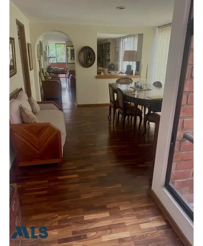 Apartamento Con Excelentes Espacios En Provenza.(mls#249749)