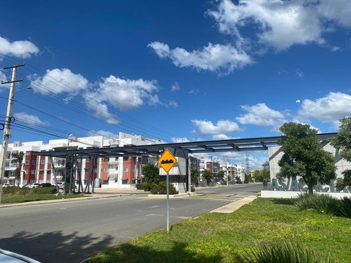 Vendo Solar 222 M2 En Res. Las Acacias, Km 13 Carretera Mella