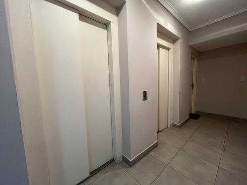 Monoambiente Con Balcon, Gym Y Sum Lanús Centro