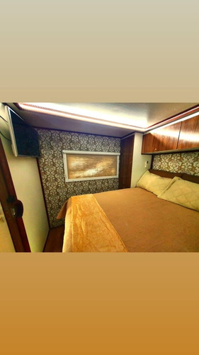 Imagem 7 de 15 de Motorhome Iveco Excenlentíssimo Estado. (pessoas Exigentes)