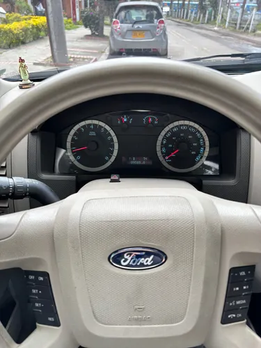 Ford Escape 3.0 Xls