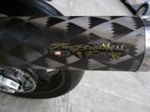 Imagen 10 de 12 de Honda Super Hawk Vtr 1000