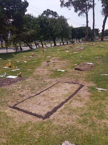 Lote Doble -cementerio Apogeo- Se Vende- Nuevo