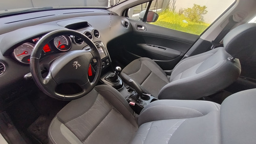 Peugeot 408 1.6 Allure Hdi 115cv