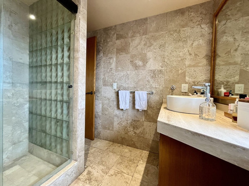 Casa En Condominio En Bosques De Las Lomas Privada De Las Tejas