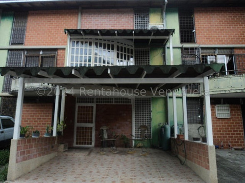 Casa Townhouse En Venta Nva Casarapa Guarenas Kp 24-18720