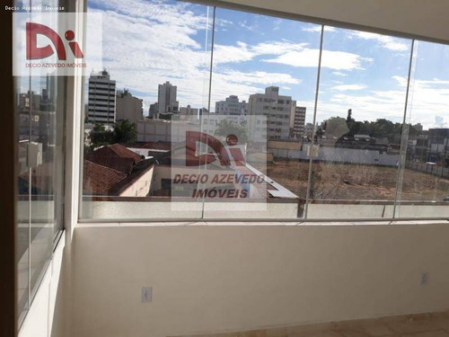 Kitnet Com 1 Dormitório Para Alugar, 33 M² Por R$ 635,00/mês - Centro - Taubaté/sp - Kn0003