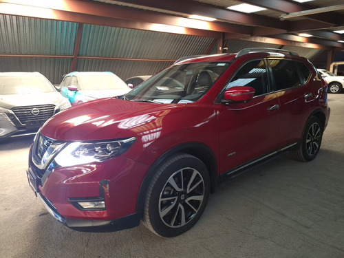 Nissan X-Trail 2.0 Exclusiv 2 Row Hybrid