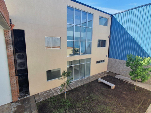 Imagen 7 de 9 de Nave Industrial A Estrenar 3380 M2