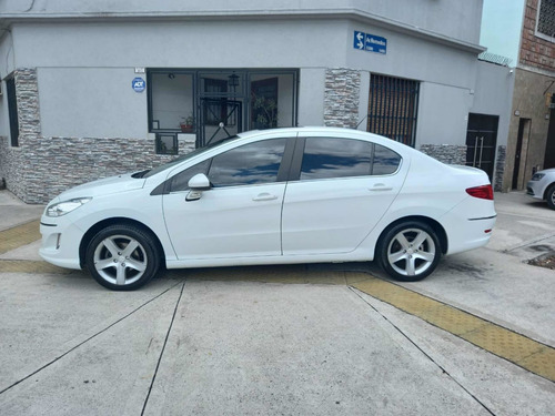 Peugeot 408 2.0 Feline 143cv 2013