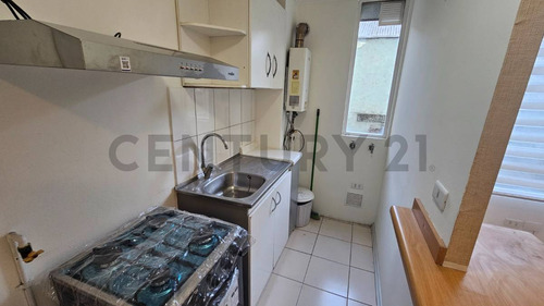 Arriendo Depto 3d 1b, Ongolmo Con Bulnes, Concepción
