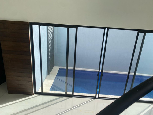 Hermosa Casa En Lomas De Cuernavaca Nueva En Privada Con P