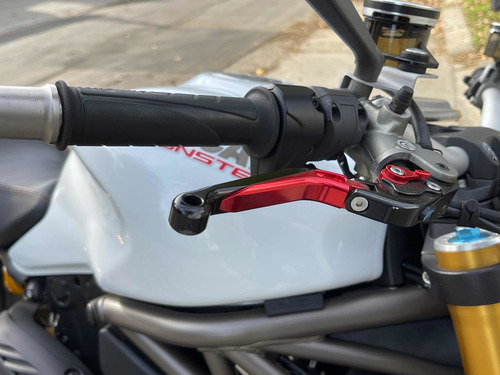 Ducati Monster 1200s