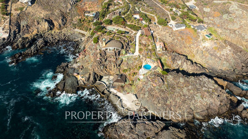 Santuario De Bienestar En Primera Línea De Playa E...