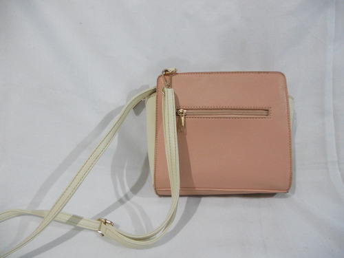 Cartera Simil Cuero Rosa, Correa Larga Crema Republic Ny