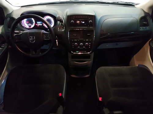 Imagen 13 de 14 de Dodge Grand Caravan 2018 3.6 Se At