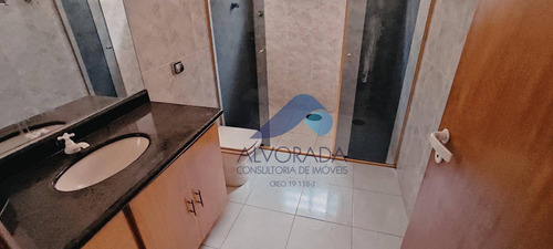 Imagem 5 de 16 de Sobrado Excelente Localização - Oportunidade - So1037