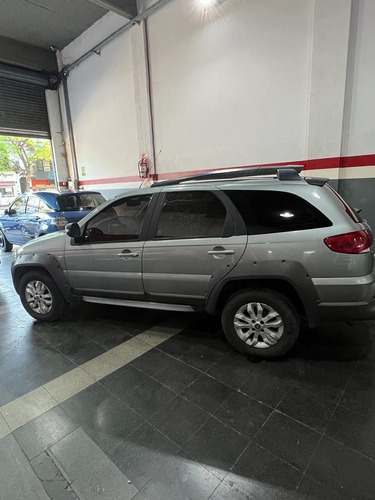 Imagen 10 de 16 de Fiat Palio Weekend Adventure Locker 1.5 16v 2016