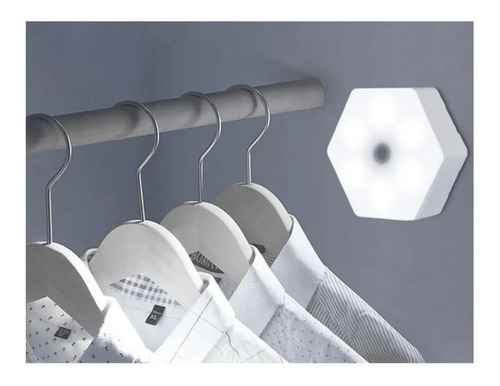 Imagen 5 de 7 de Luz Hexagonal Rgb Colores Pack 3 Unidades Touch + Control