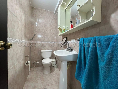 Milagros Inmuebles Edificio Venta Barquisimeto Lara Zona Centro Economica Residencial Economico Comercial Código Inmobiliaria Rent-a-house 24-21257