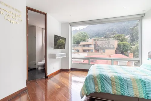 Apartamento En Venta En Chicó Oriental. Cod V9828
