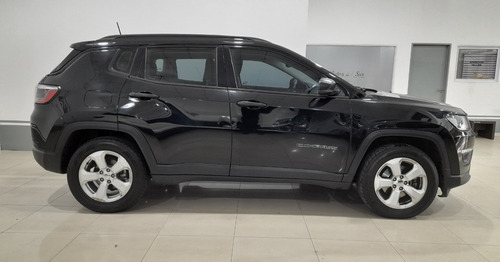 Imagen 2 de 16 de Jeep Compass Sport 2.4 2018
