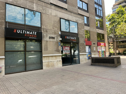 Local Comercial Excelente Ubicación A Pasos Metro El Golf