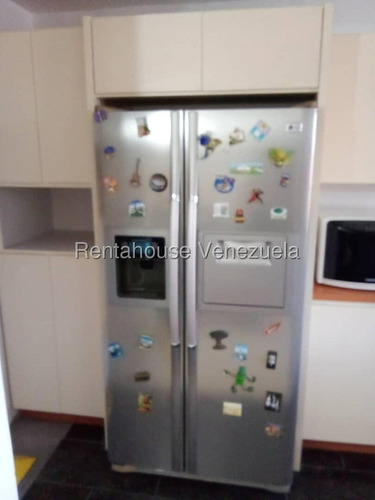 Apartamento En Venta En Colinas De La Tahona De 92 Mtrs2 Pd