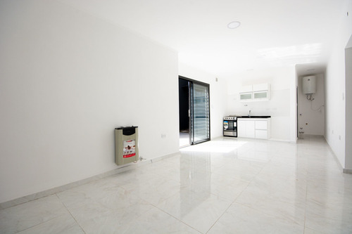 Imagen 7 de 25 de Venta Ph 3 Ambientes Jardin Patio Cochera Quilmes