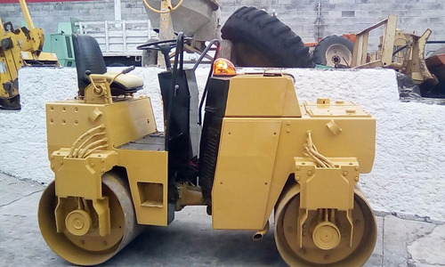 Imagen 2 de 6 de Vibrocompactador Bomag Bw-120-ad De 4 Ton. Año 1990